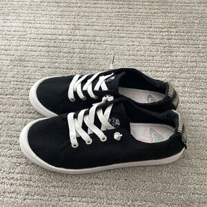 NEW, Roxy Bayshore Plus shoes.